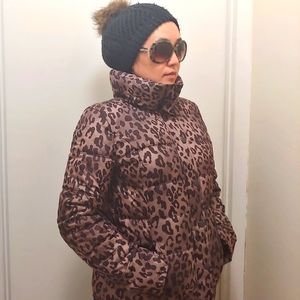 Animal print puffy jacket
